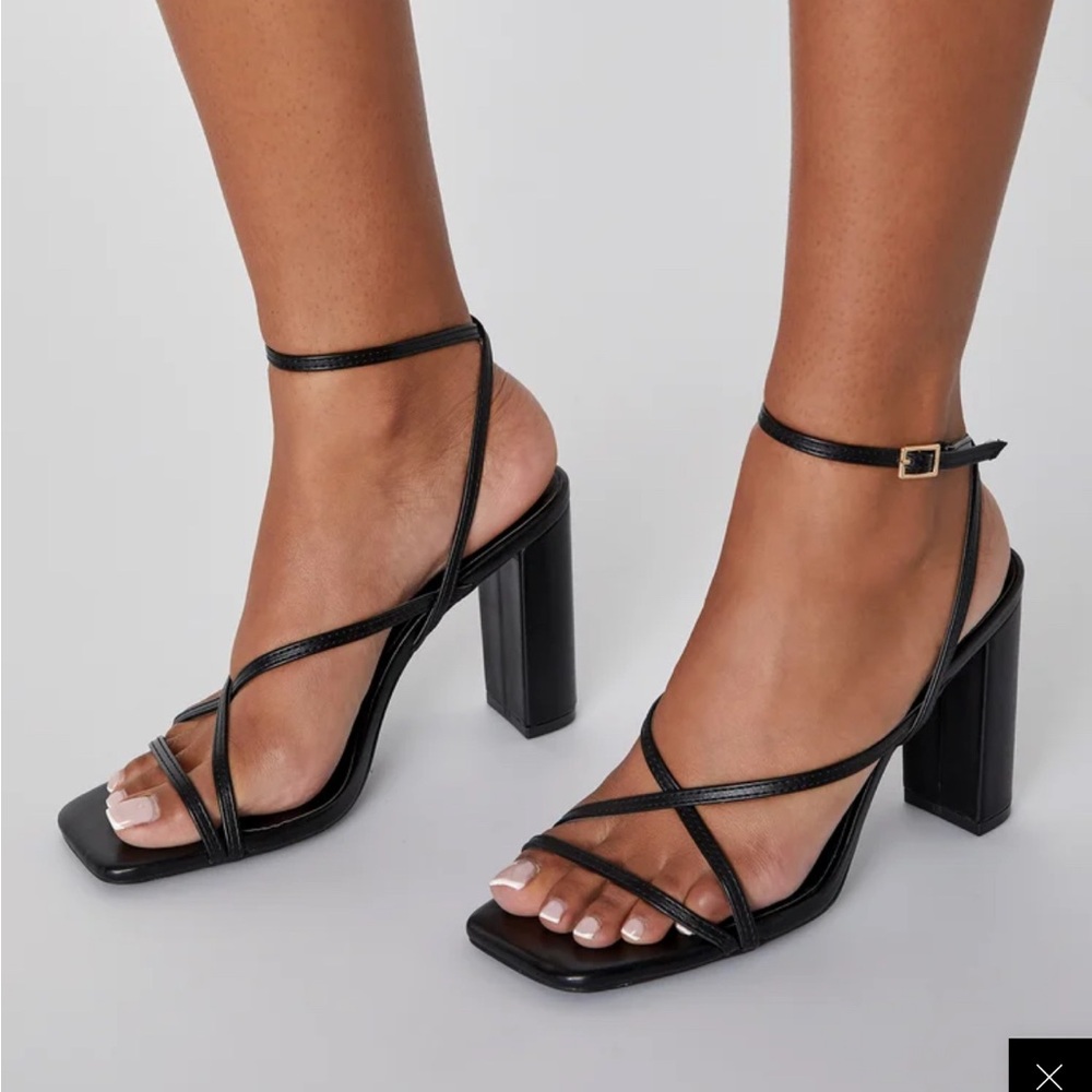 (Size 6.5) Strappy Heels